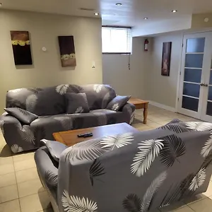 Lovely Guest Entire Minutes From Airport Ottawa
